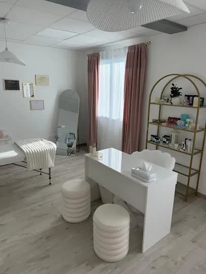 L’instant Beauty by Nadia - Head Spa