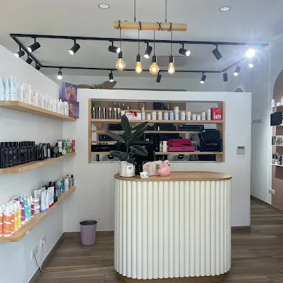 L.AVENUE I Salon de coiffure & Head Spa - Head Spa