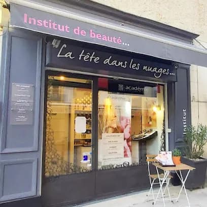 La Tete Dans Les Nuages - Head Spa