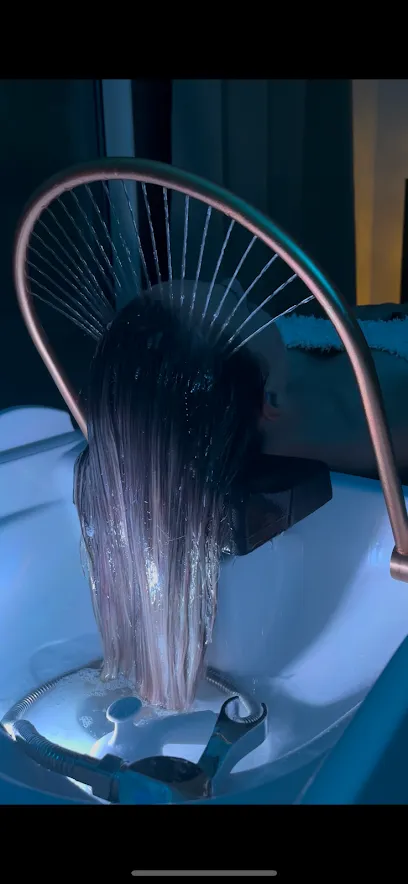 Bloom by Mélanie L - Head Spa