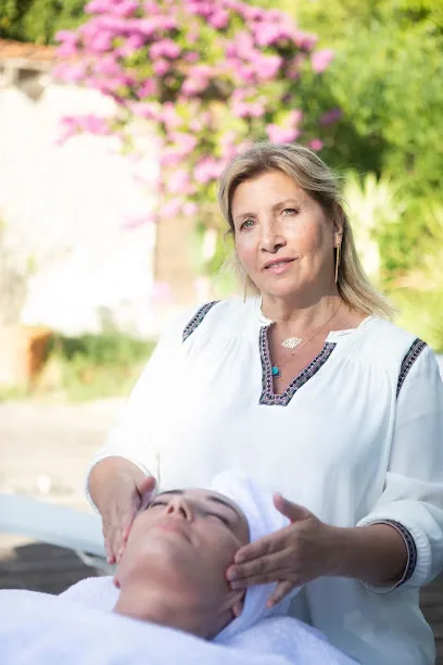 Nathalie Memran - Head Spa