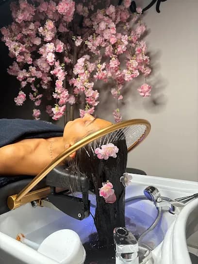 THE HEAD SPA - Head Spa