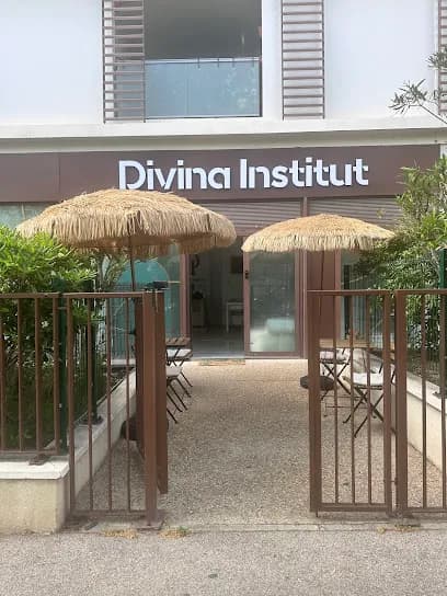 Divina Institut - Head Spa