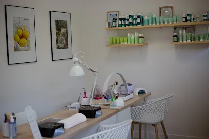 L.Institut - Head Spa