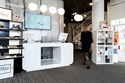 Okhoon Spa Institute - Head Spa