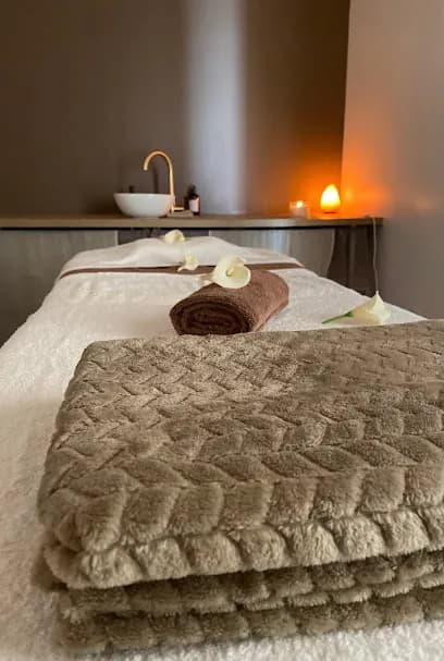 FISOMIA - Head Spa
