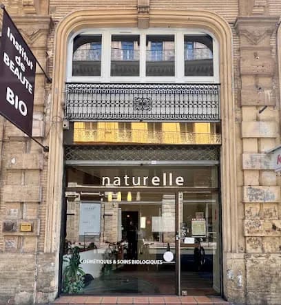 Natural and Organic - Head Spa