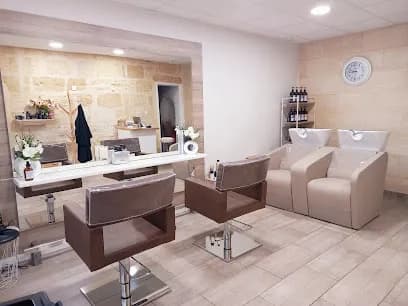 R.Head Spa - Head Spa