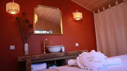 Mam'selle Plume - Head Spa