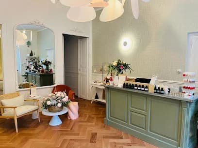 Rose Simone - Institut de Beauté - Head Spa