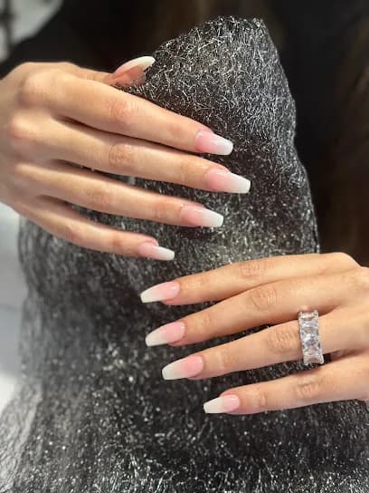 Les Ongles Parfaits - Head Spa