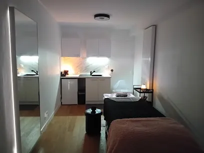 LR BEAUTY SPA - Head Spa