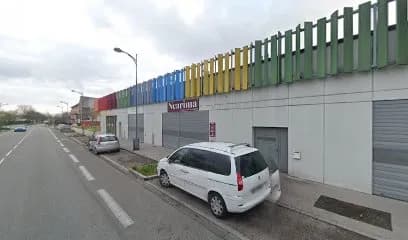 Dess Hair In Women - Head Spa