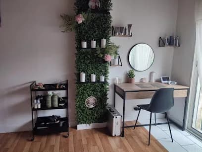 NAGOMI INSTITUT HEADSPA - Head Spa