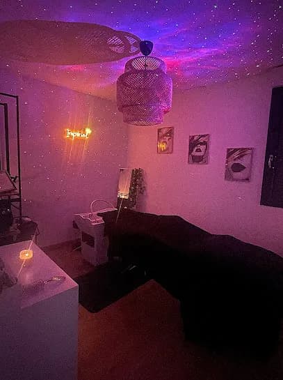 L’IMPÉRIAL HEAD SPA - Head Spa