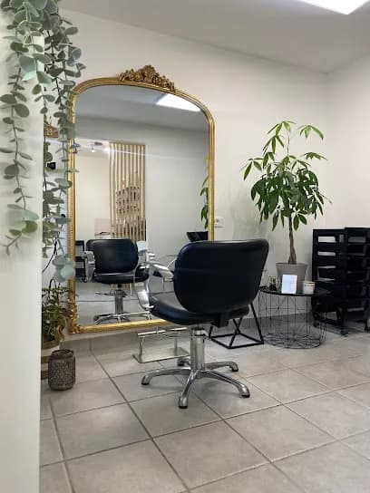 Hair Studio Sophie Théret Coiffeuse - Head Spa