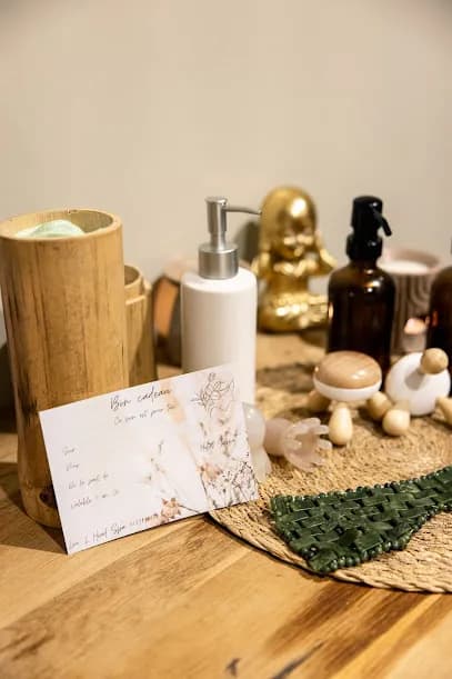 Lou' L Head Spa - Head Spa