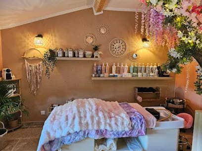 Head Spa Elderia by Fred - Head Spa