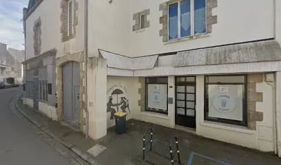 L'Instant Headspa - Head Spa