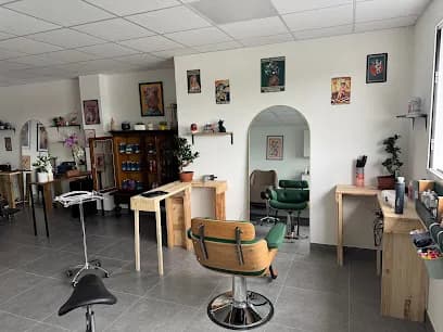 Morganenn LR - Head Spa