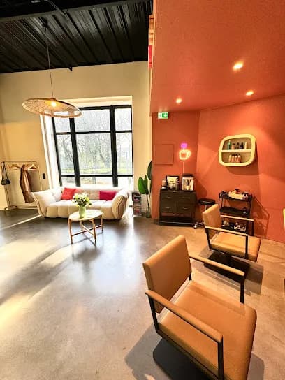 CHILL Hair Spa - Head Spa