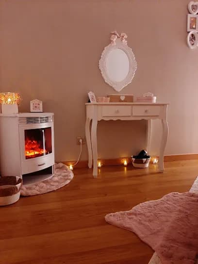 Mademoiselle Rose Le Meux - Head Spa