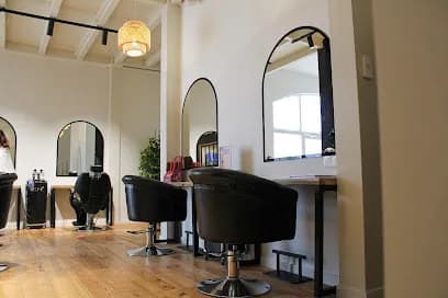 Le Salon des Docks by Morgane - Head Spa