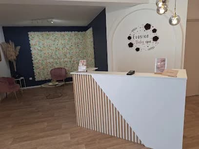 Evasion baby spa & Head spa - Head Spa
