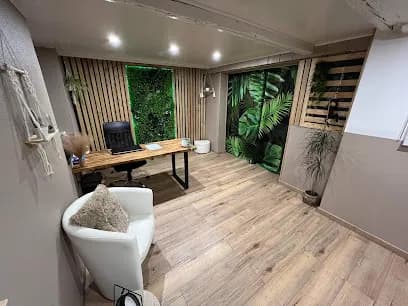 Rox Serenity - Head Spa