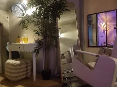 Beauty Loft and Head Spa - Head Spa