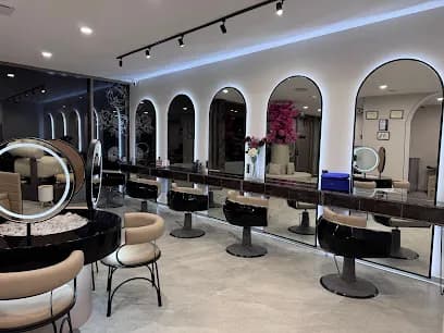 Iliona Coiffure - Head Spa