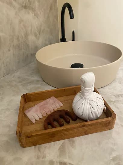 Isiaom HeadSpa Paris - Head Spa