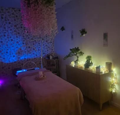 Head SPA By Jennif'Hair - Head Spa