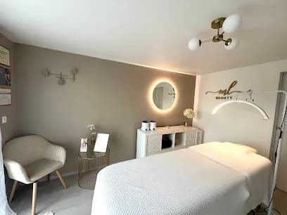 ML BEAUTY 82 - Head Spa