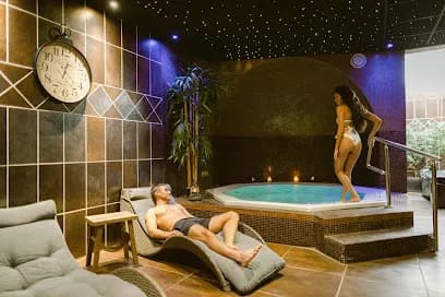 Aphrodite Spa - Head Spa