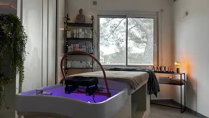 Therapy Beauty - Head Spa