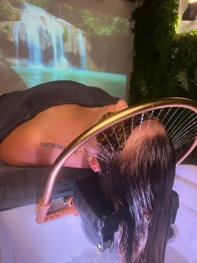 Head Spa - Les Secrets D’Orovida - Head Spa