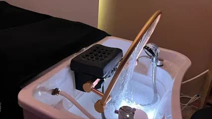 BELLEZZA đť‘‘đť‘– L - Salon de coiffure - Head Spa