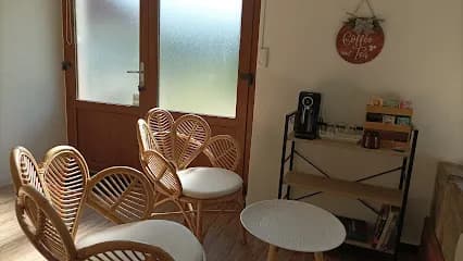 Florine Coiffure Head Spa - Head Spa