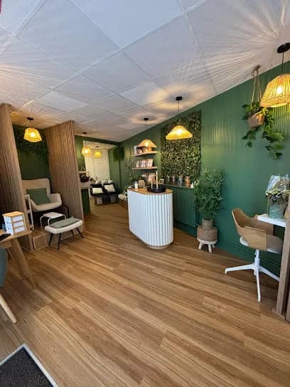 SalyEvasion - Head Spa