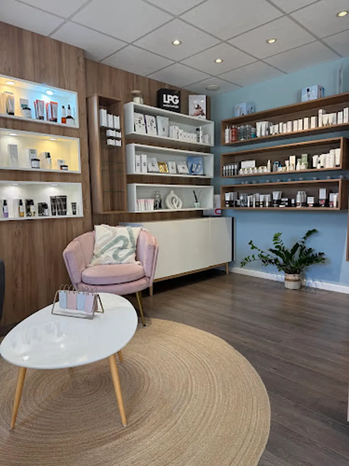 Jivana - Head Spa