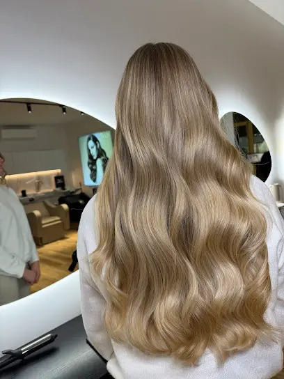 Marc Antoine Amasse Coiffure Esthétique Head spa - Head Spa