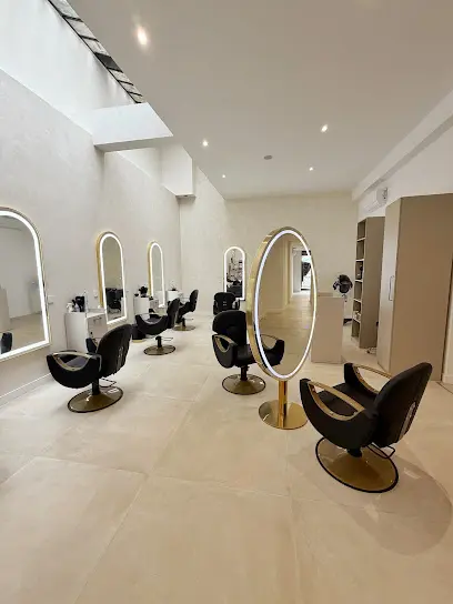 AURA Cannes - Head Spa