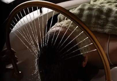 Atmosph'hair Head Spa & Coiff - Head Spa