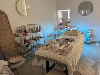 Maison Nacrée Head Spa & Hand spa - Head Spa
