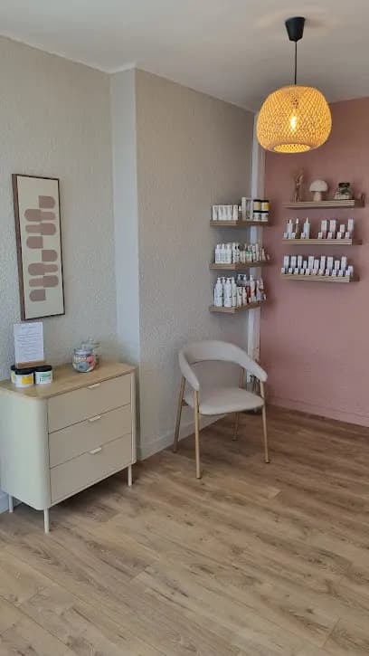Sora Institut - Head Spa