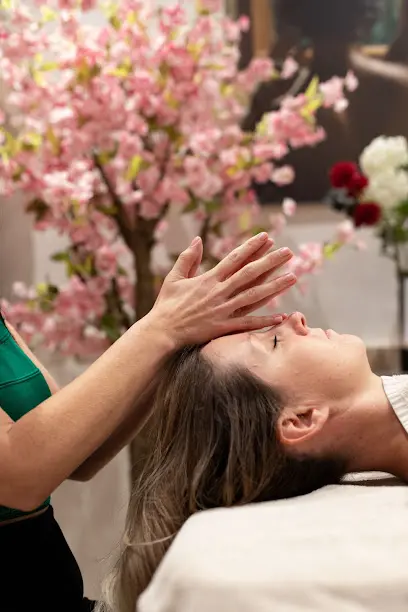 Institut Palais Des Fleurs - Head Spa