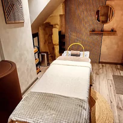 Mirella Rose Beauty - Head Spa