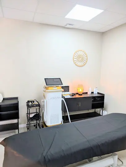 Esthetic Studio - Head Spa