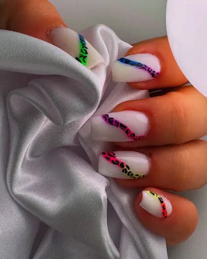 Mademoiselle nails - Head Spa